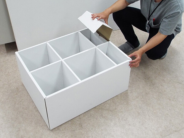大型フロアー什器の組み立て手順_その12