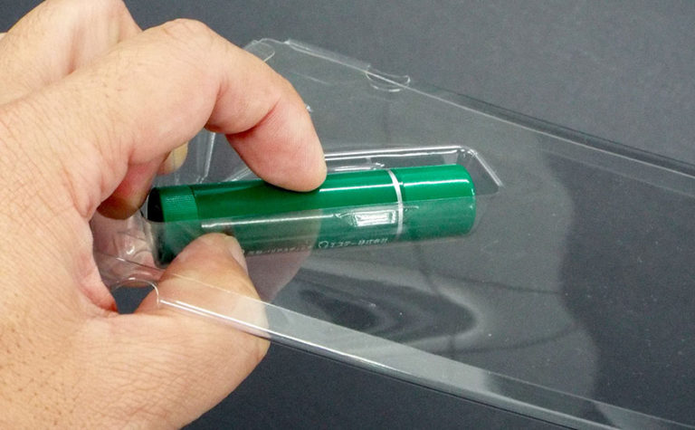 中に入っている商品が回転しないブリスターパック