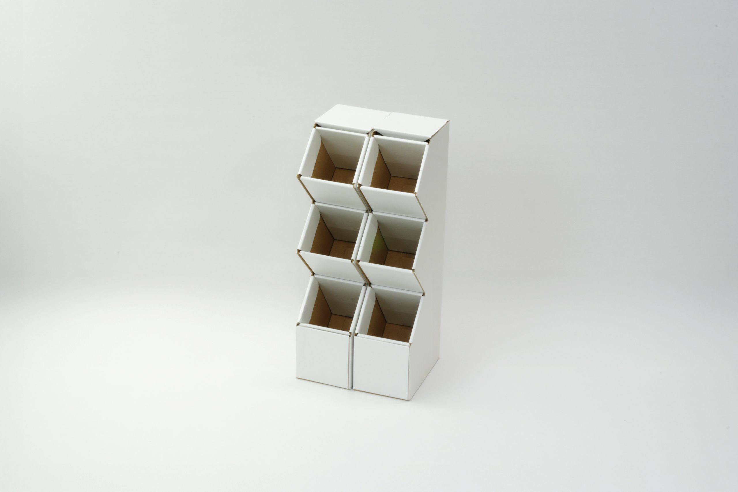 3段棚タイプ小型ディスプレイ什器